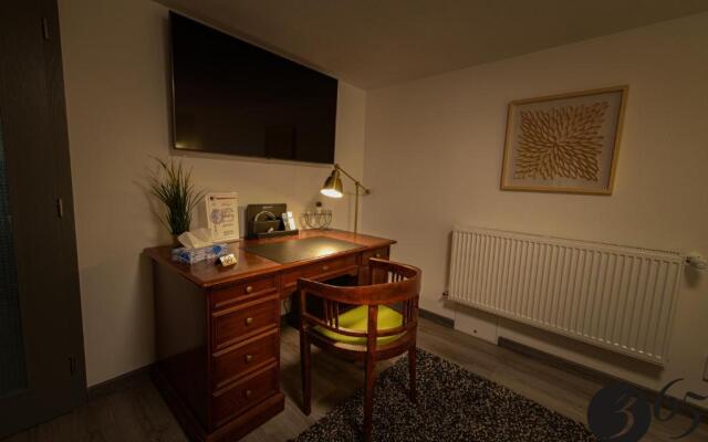 365 Guest House