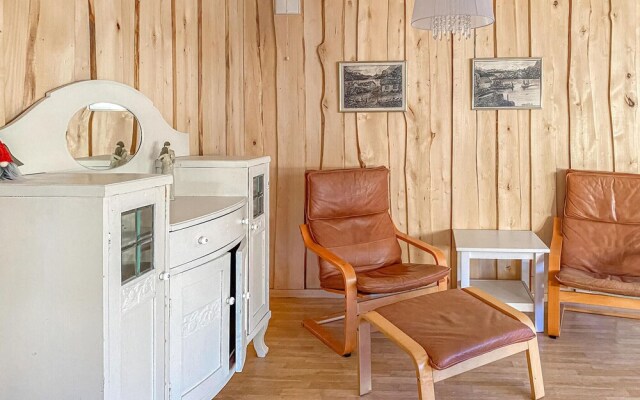 Awesome Apartment in Lyngdal With Wifi and 2 Bedrooms