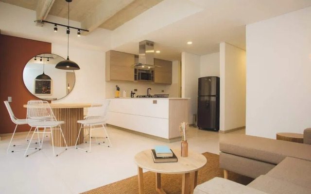 Cozy 3 BR in Laureles in Medellín