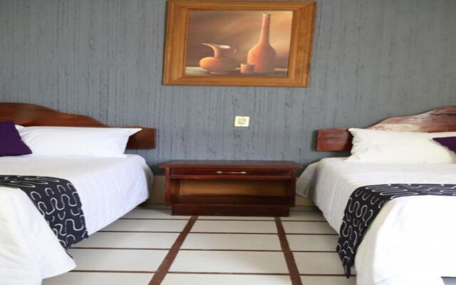 OYO Hotel San Felipe Inn