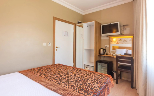Taya Hatun Hotel