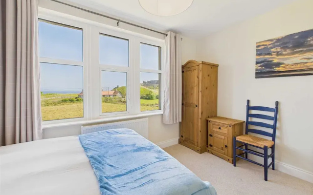 Host Stay Chirnells