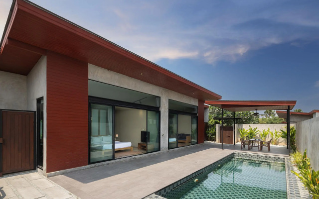 Sea Two Pool Villa Resort