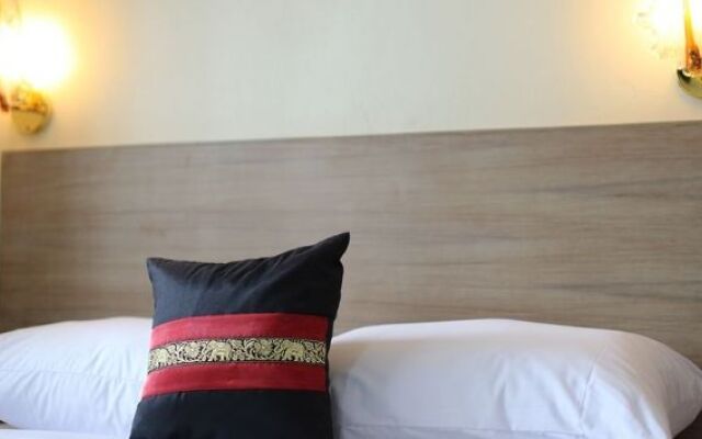 Sukhumvit 20 Guest House