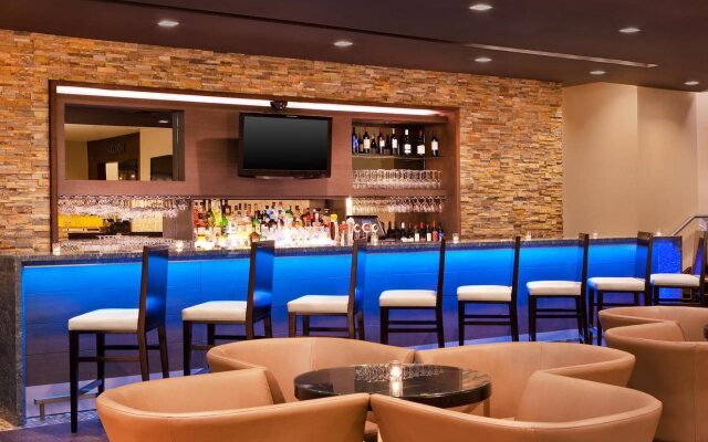 Sheraton Crescent Hotel