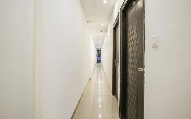 Oyo 46328 Hotel Anand Shri