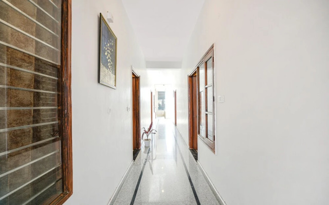 Fabhotel Mountain Inn