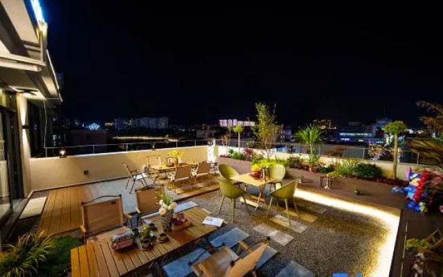 Shangjin · Private  Rooftop Garden Star River Lake View Tea · Coffee Travel Vacation Stay