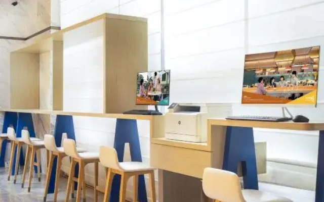 Home2 Suites By Hilton Xinjiang Kuche