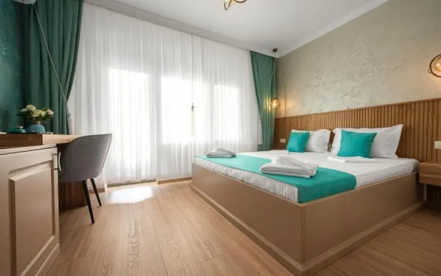 Thaya Rooms