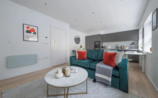 Chic 1BR Close to Tower & Thames