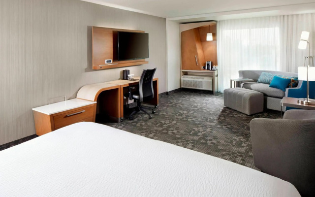 Courtyard by Marriott Houston Intercontinental Airport