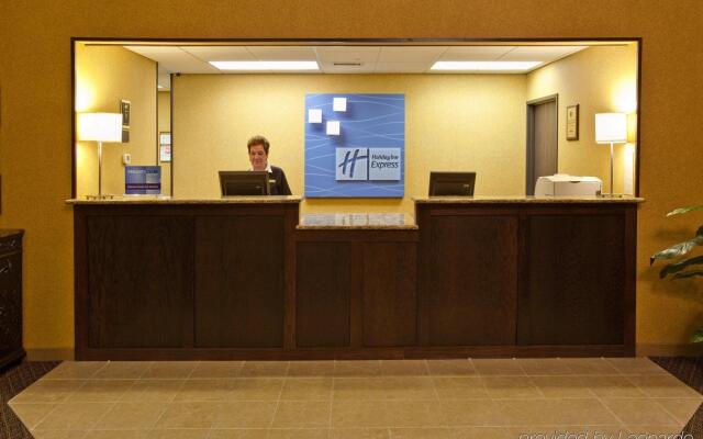 Holiday Inn Express Le Claire Riverfront-Davenport, an IHG Hotel