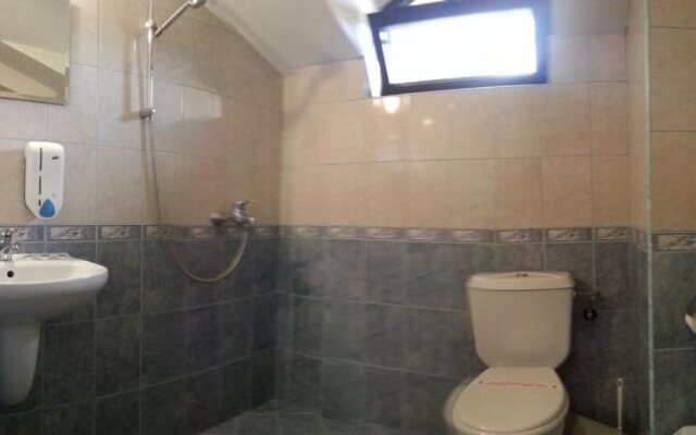 Family Hotel Iv