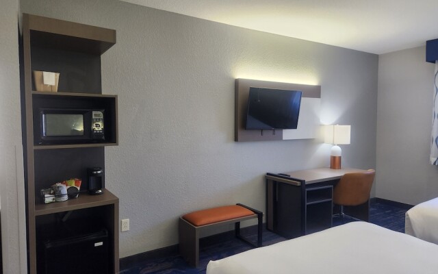 Comfort Inn & Suites Weston - Wausau