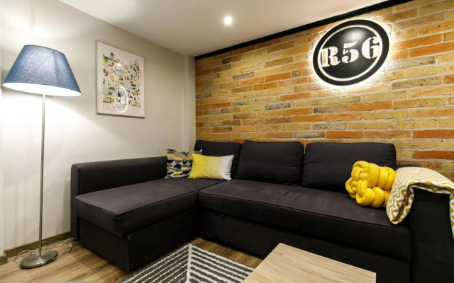 R56 Apartment