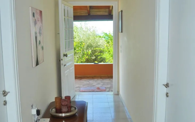 Apartments Papadatos Near Pelekas Beach, Corfu
