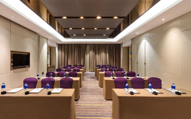 Crowne Plaza Nanchang Riverside, an IHG Hotel