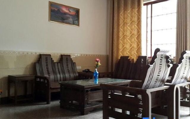 Yangshuo Yuanyuan Hotel (20 yuan Xianggongshan Scenic Area)