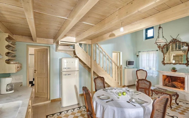 Orelia Cretan Villas & Deluxe Apartments