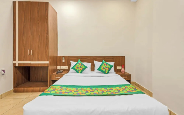 Treebo Elegant Palace