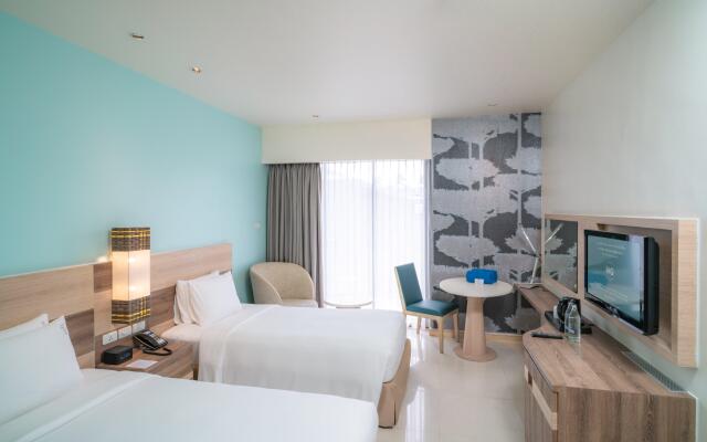 Holiday Inn Express Phuket Patong Beach Central, an IHG Hotel