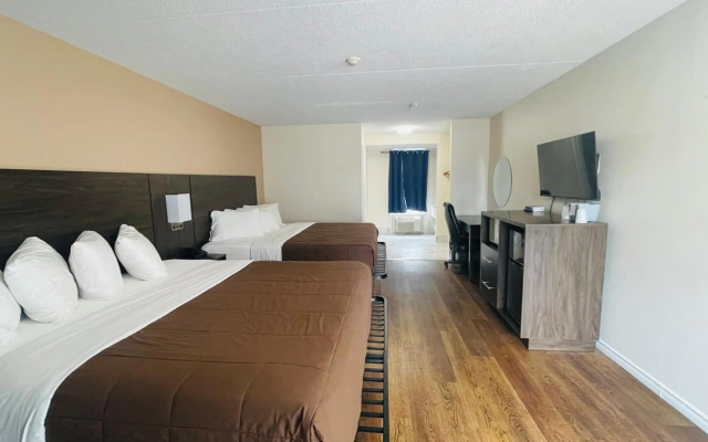 Falls Lodge and Suites