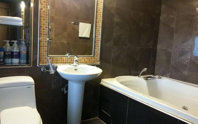 World Tourist Hotel
