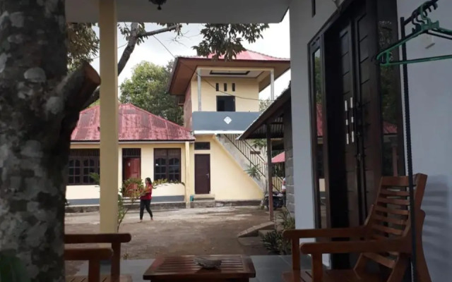 Sugi Gede Homestay