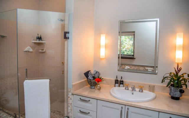 Pezula Magic Escape - Guest House - Luxury Lagoon View