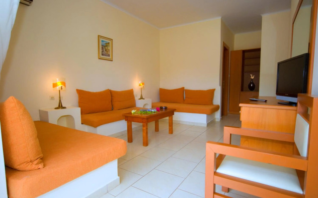Porfi Beach Hotel