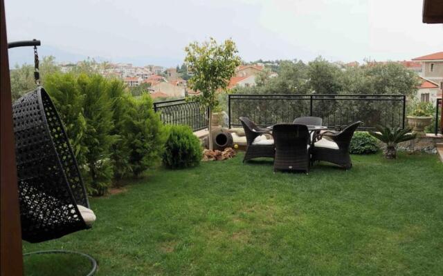 Şirin Lüks Daire / Merkez Huzur Yuvası 3+1