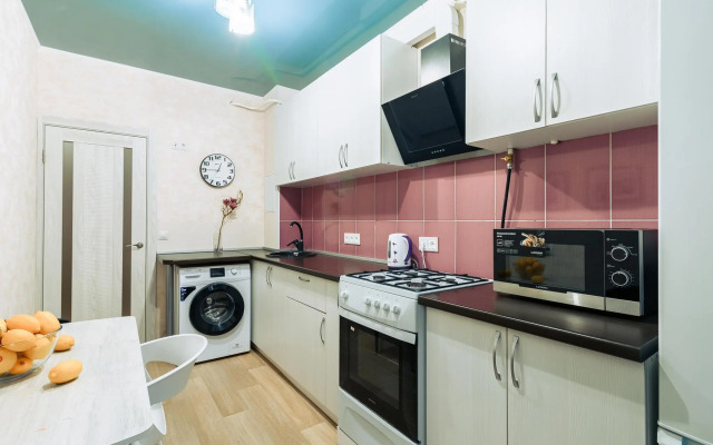 Пять Звёзд в Мирном 6/3