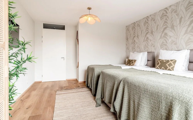 Scheveningen Flat Near Beach