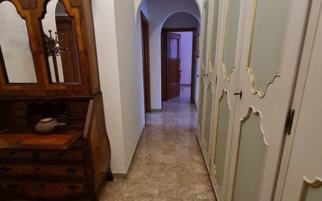 Santa in Caruggio- PortofinoVacanze