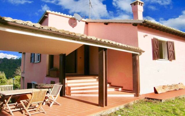 Villa Vallocchia - sleeps 18. Exclusive pool/grounds. Spoleto 10 mins. Rome 1 hr