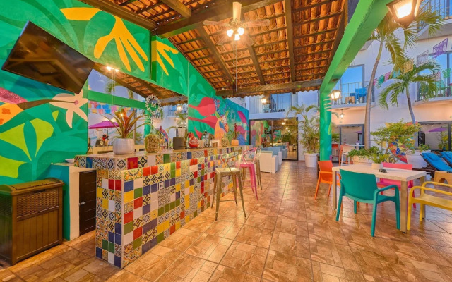 Vallarta Sun Hostel