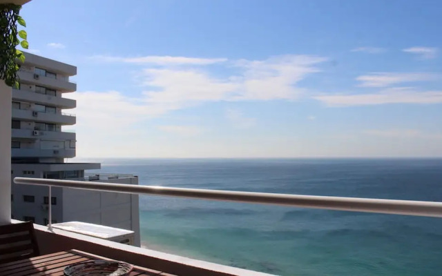 Akisol Sesimbra Beach