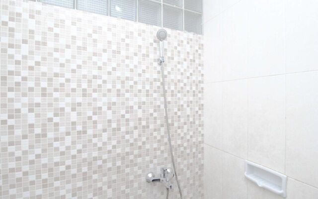 Airy Bandara Ahmad Yani Arteri Utara D4 Semarang