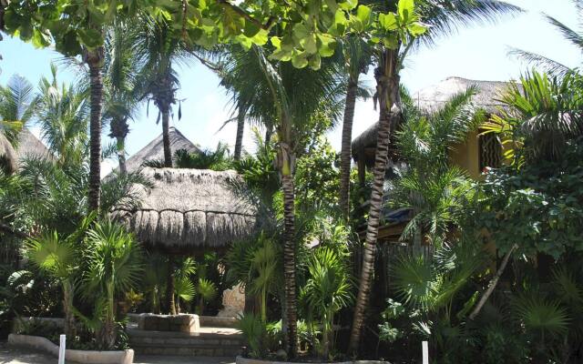 Hotel Calaluna Tulum - Adults Oriented