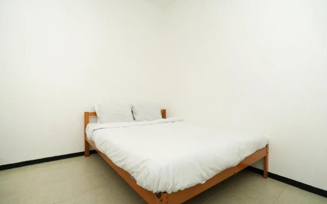 Merapi Inn Surabaya by ecommerceloka