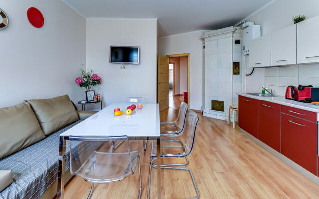 Apartments Bud kak doma on Nevskiy avenue, bld. 53