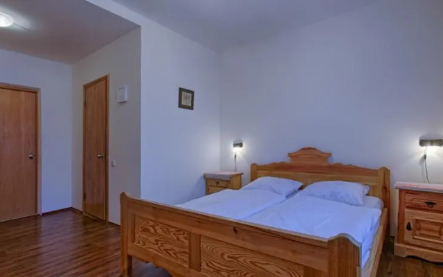 Surikov Guest House
