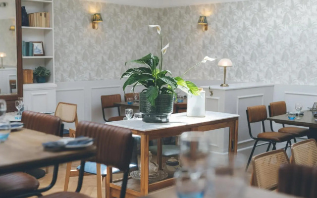 Stattons Hotel & Restaurant