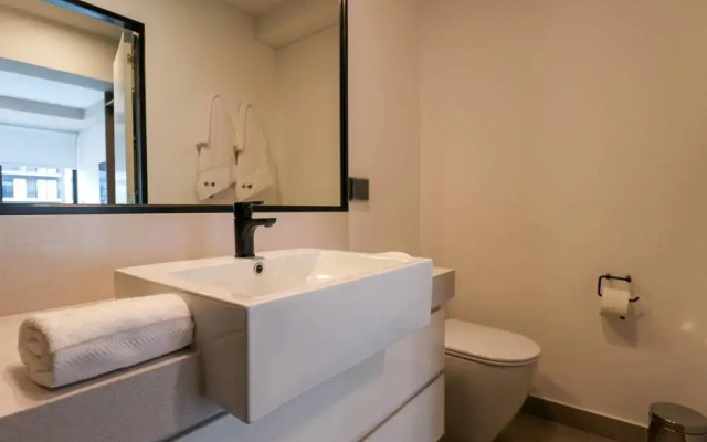 Zip Housing San Isidro