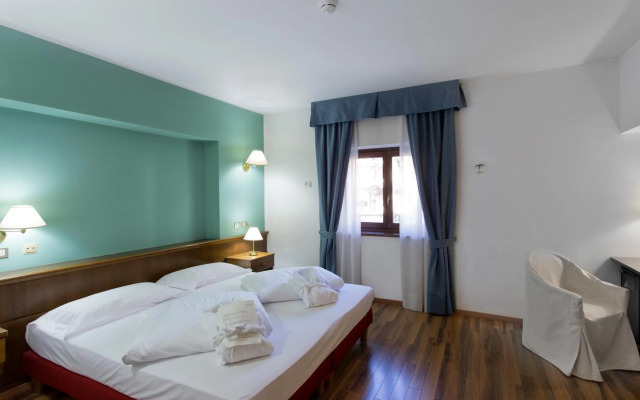 Hotel Baita Clementi