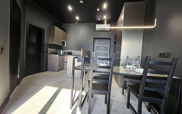 Nice Apartments on Karl Marx street 304B