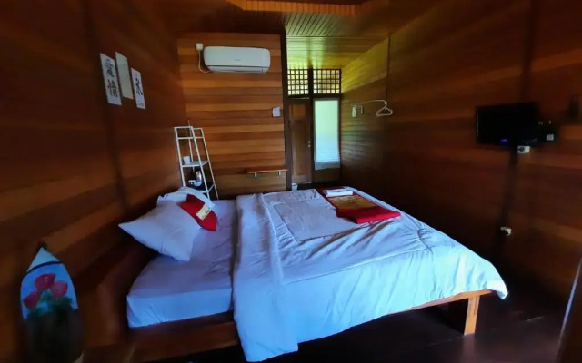 Hotel Besar Bulan Baru - Senggigi