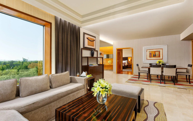 Crowne Plaza Hotel Gurgaon by IHG