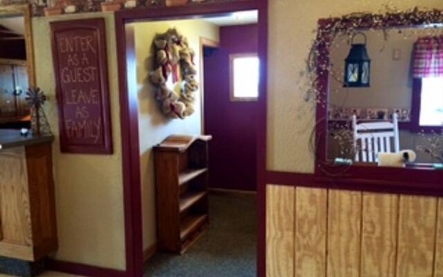 The Country Edge Motel